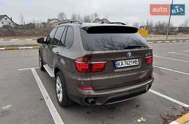 Позашляховик / Кросовер BMW X5 2013 в 