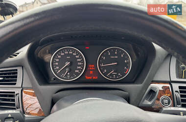 Позашляховик / Кросовер BMW X5 2013 в 