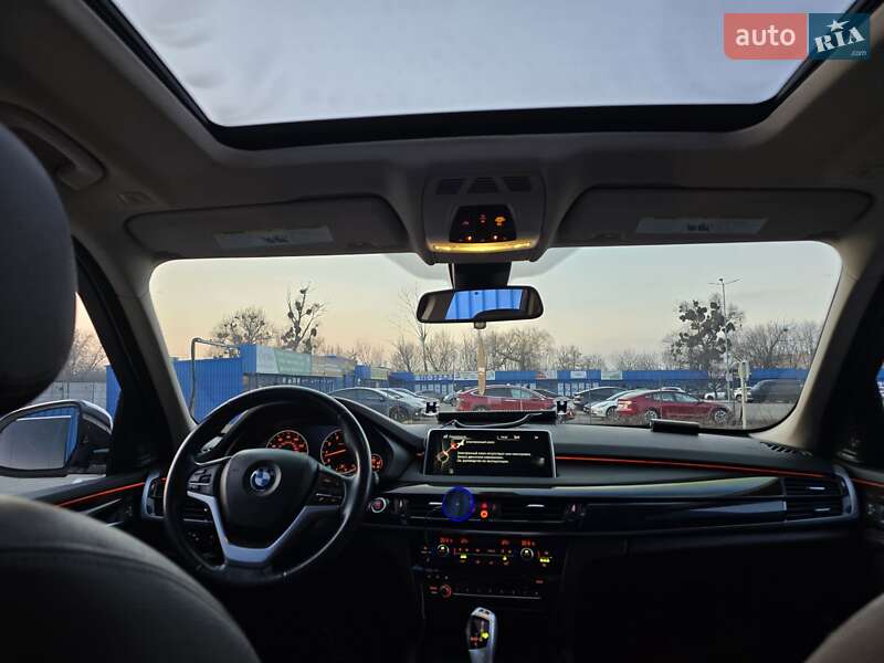 Внедорожник / Кроссовер BMW X5 2014 в Киеве