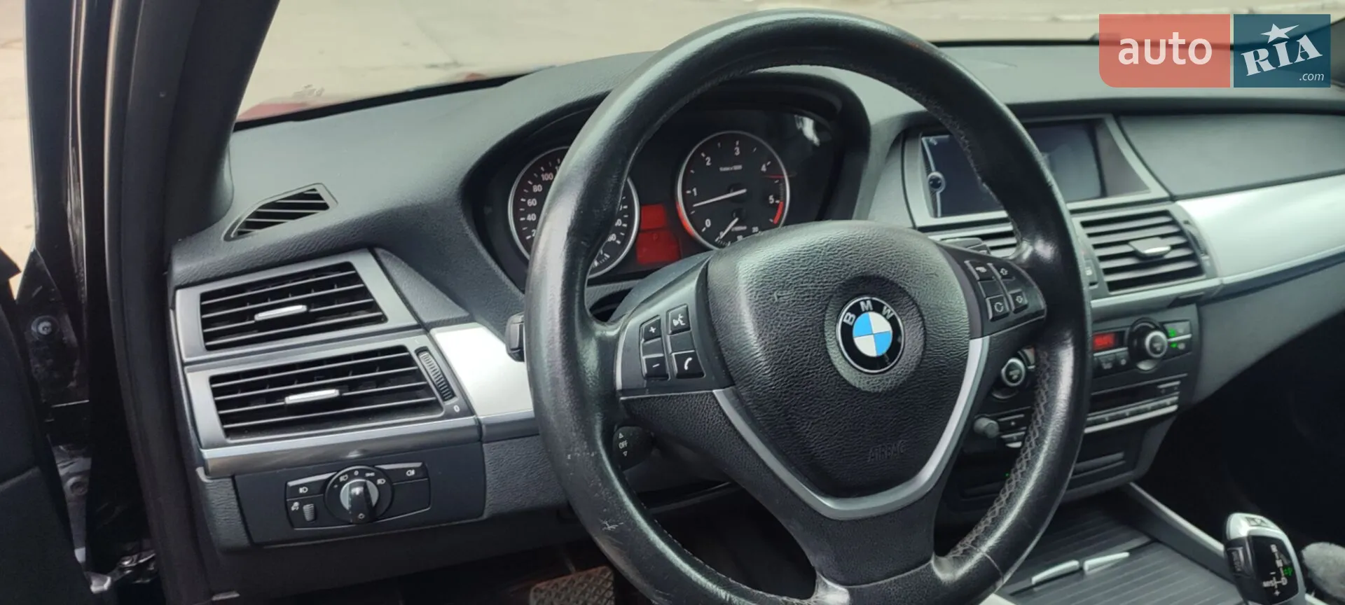 2010 BMW X5 - мініатюра 26
