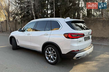 Внедорожник / Кроссовер BMW X5 2021 в Киеве