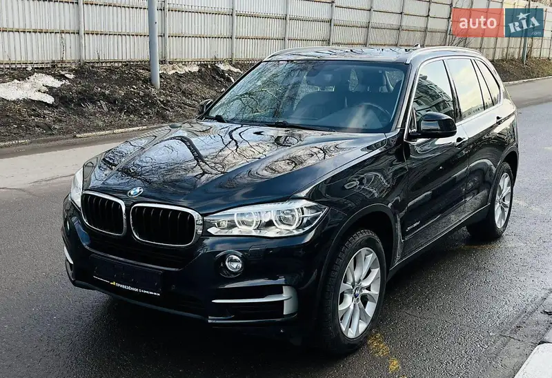 Внедорожник / Кроссовер BMW X5 2016 в 