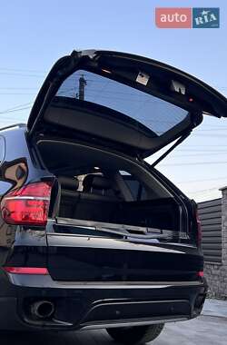 Внедорожник / Кроссовер BMW X5 2011 в 