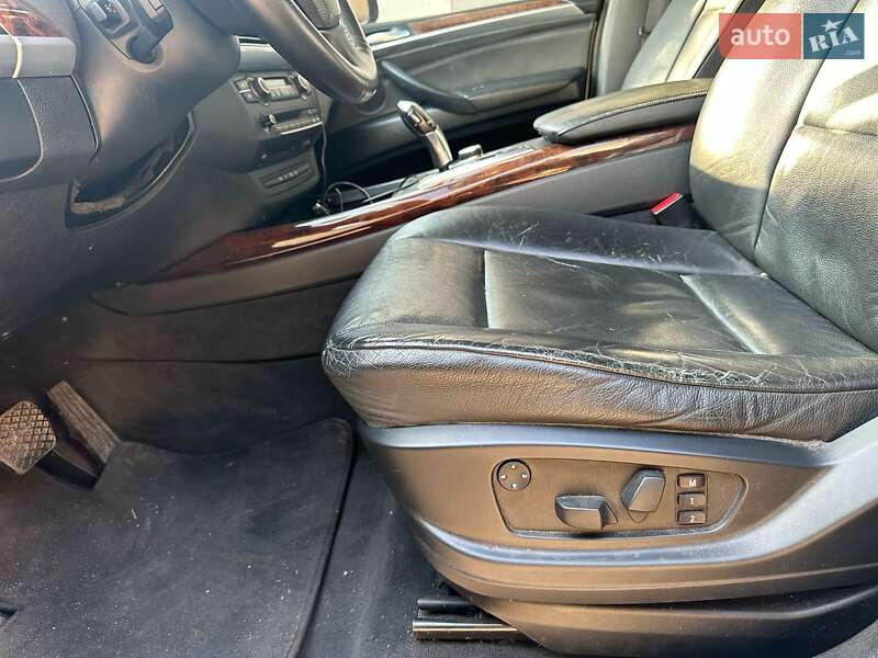 Внедорожник / Кроссовер BMW X5 2008 в Киеве