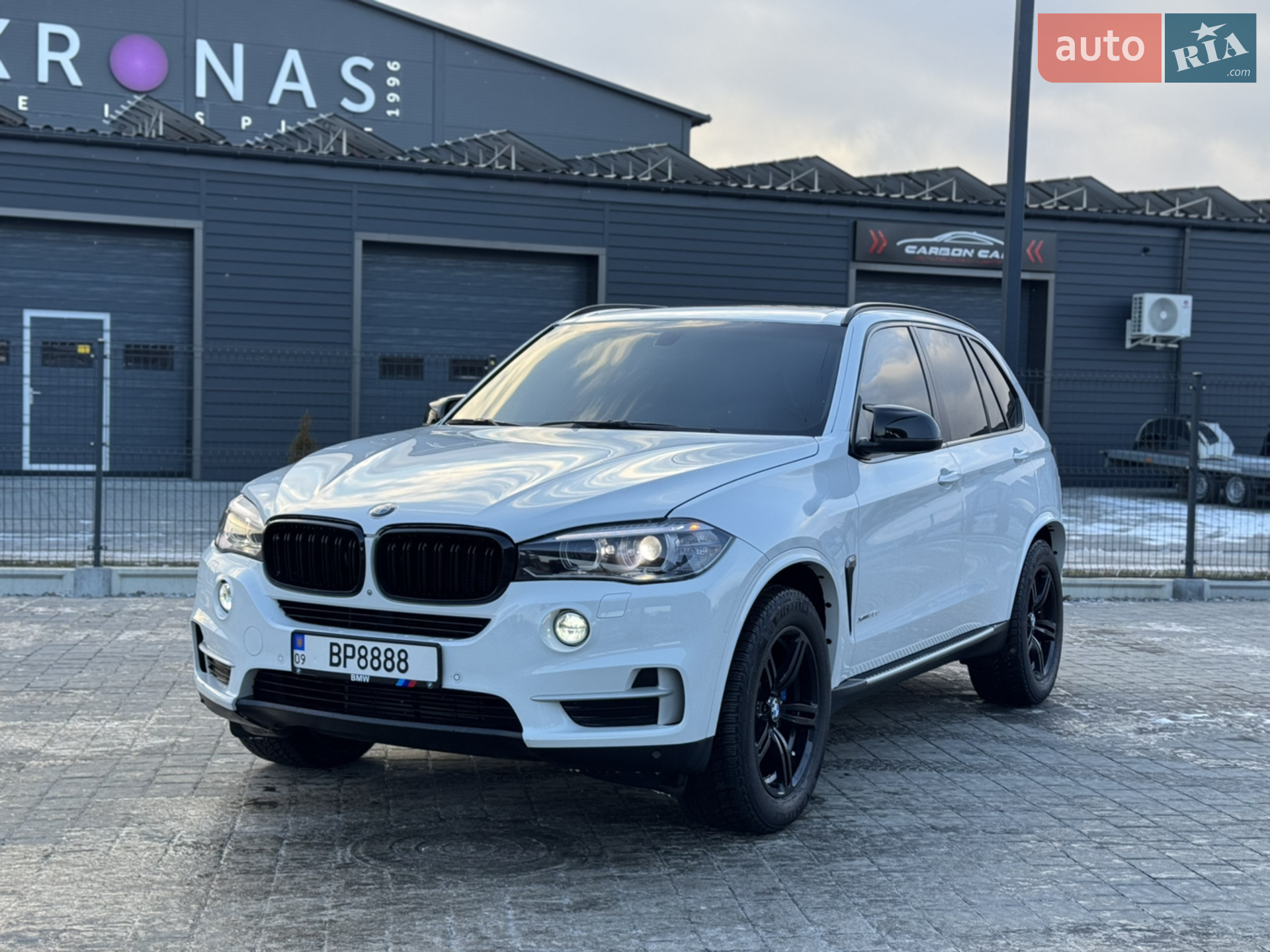 2015 BMW X5 - мініатюра 3