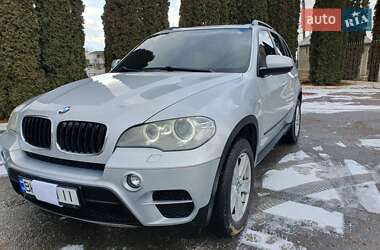 Внедорожник / Кроссовер BMW X5 2012 в Дубно