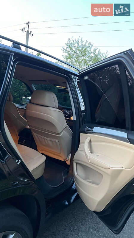 Позашляховик / Кросовер BMW X5 2009 в Великому Березному