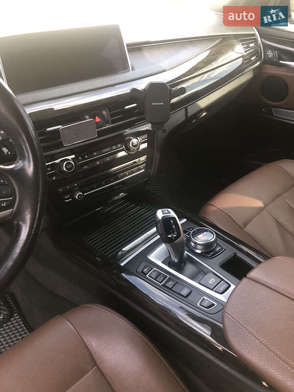 Внедорожник / Кроссовер BMW X5 2017 в Львове