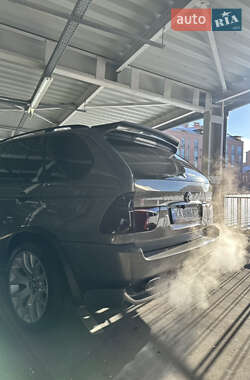 Внедорожник / Кроссовер BMW X5 2003 в 