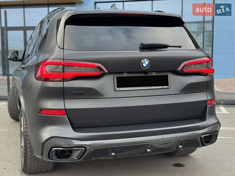 Внедорожник / Кроссовер BMW X5 2022 в Киеве