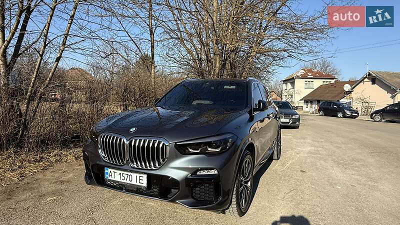 Внедорожник / Кроссовер BMW X5 2019 в 