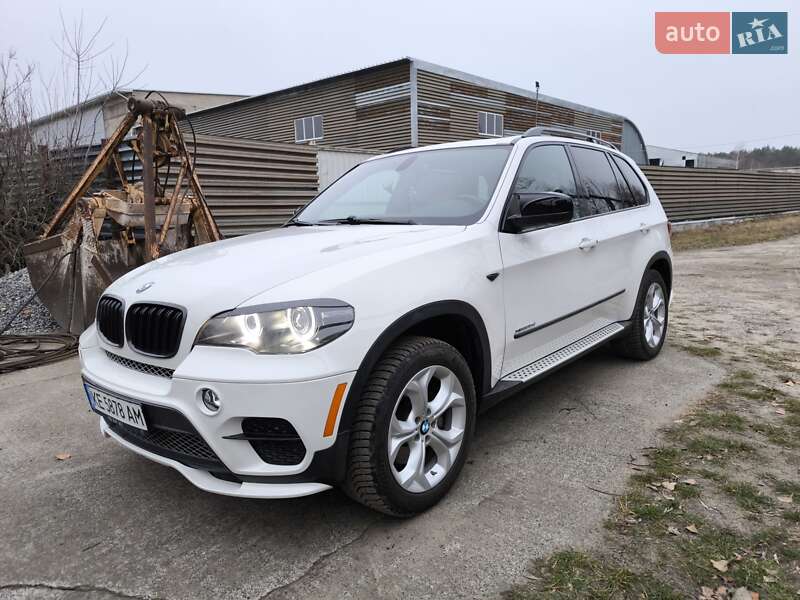Позашляховик / Кросовер BMW X5 2013 в Дніпрі