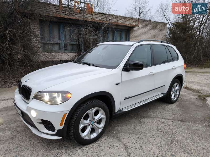 Позашляховик / Кросовер BMW X5 2013 в Дніпрі