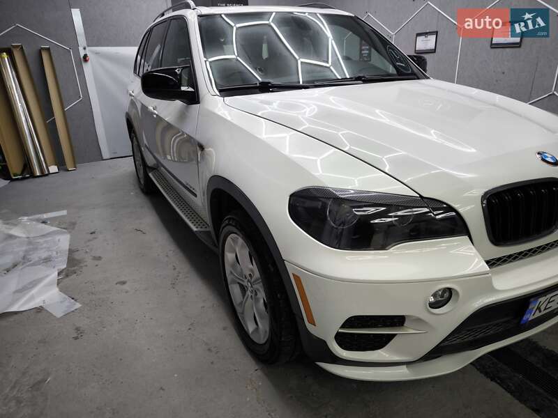 Позашляховик / Кросовер BMW X5 2013 в Дніпрі