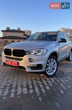 Позашляховик / Кросовер BMW X5 2015 в Рівному