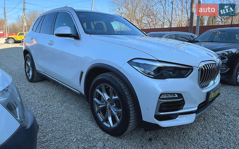 BMW X5 2019