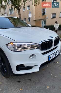 Внедорожник / Кроссовер BMW X5 2014 в 