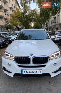 Позашляховик / Кросовер BMW X5 2014 в Чернівцях