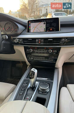 Внедорожник / Кроссовер BMW X5 2016 в 
