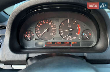 Внедорожник / Кроссовер BMW X5 2004 в 