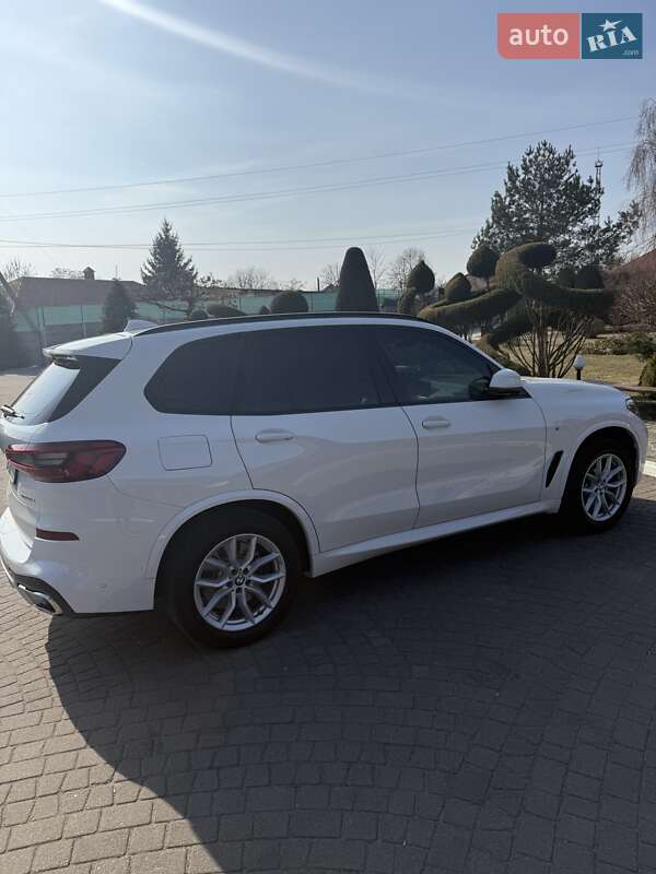 Позашляховик / Кросовер BMW X5 2020 в Львові