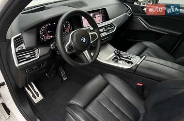 Позашляховик / Кросовер BMW X5 2018 в 