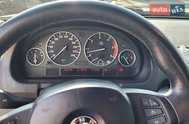 Внедорожник / Кроссовер BMW X5 2006 в 