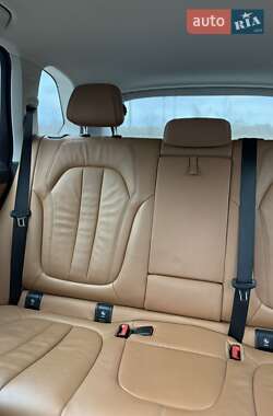Позашляховик / Кросовер BMW X5 2021 в 