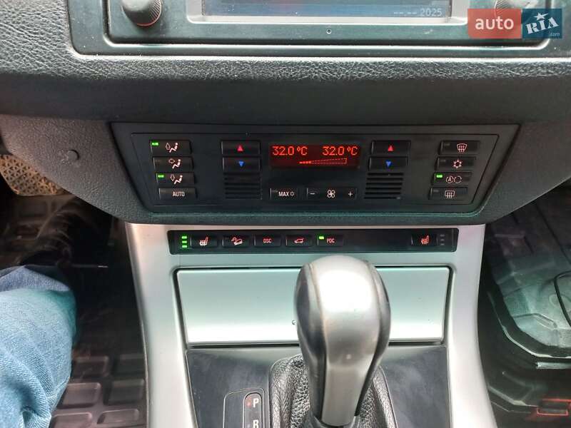 Внедорожник / Кроссовер BMW X5 2003 в Хмельницком