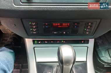 Внедорожник / Кроссовер BMW X5 2003 в 