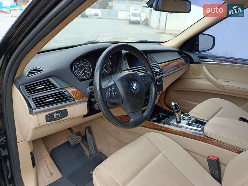 Внедорожник / Кроссовер BMW X5 2011 в Трускавце