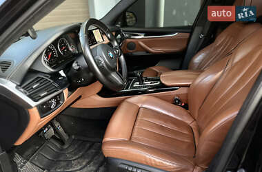 Позашляховик / Кросовер BMW X5 2015 в 