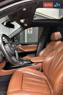 Позашляховик / Кросовер BMW X5 2015 в 