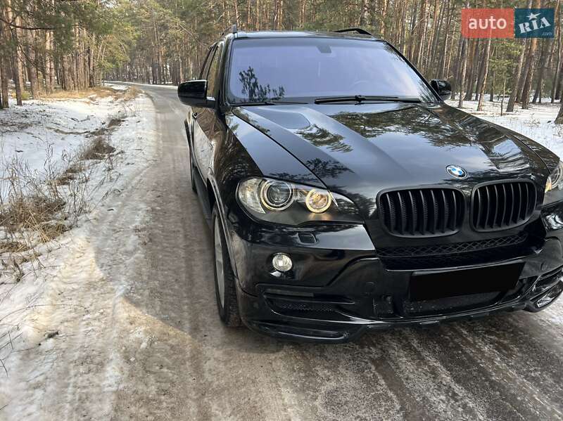 Внедорожник / Кроссовер BMW X5 2007 в 