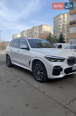 Внедорожник / Кроссовер BMW X5 2021 в Киеве