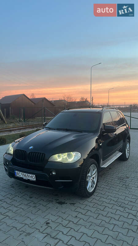 Внедорожник / Кроссовер BMW X5 2012 в Рокитном