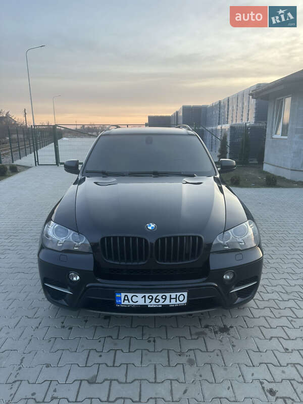 Внедорожник / Кроссовер BMW X5 2012 в Рокитном