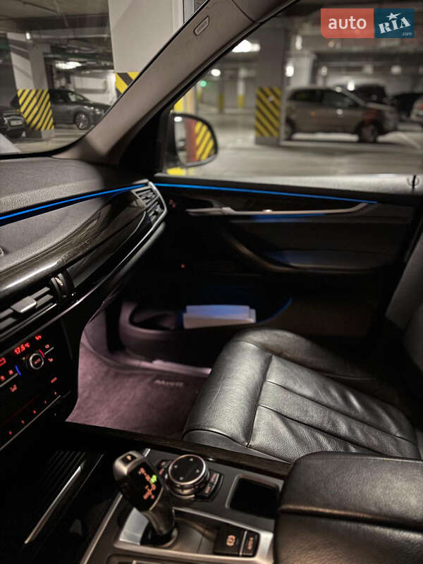 Внедорожник / Кроссовер BMW X5 2014 в Киеве