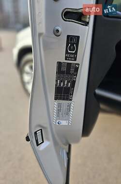 Позашляховик / Кросовер BMW X5 2006 в 