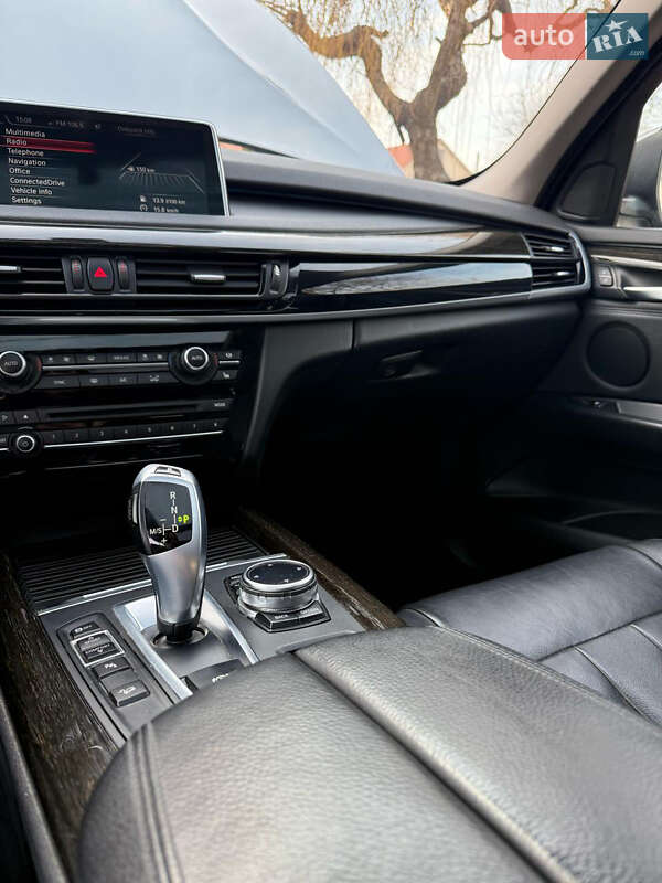 Внедорожник / Кроссовер BMW X5 2014 в Киеве