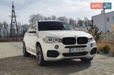 Внедорожник / Кроссовер BMW X5 2016 в Луцке