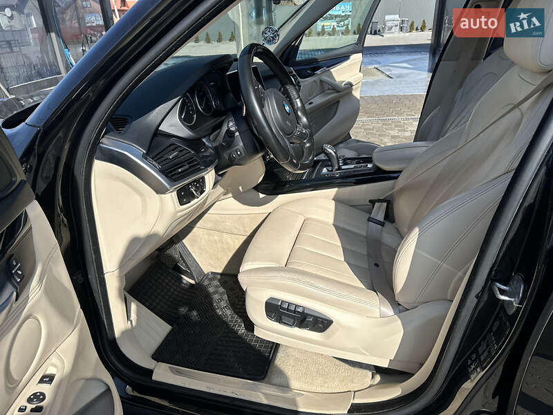 Внедорожник / Кроссовер BMW X5 2017 в Черновцах
