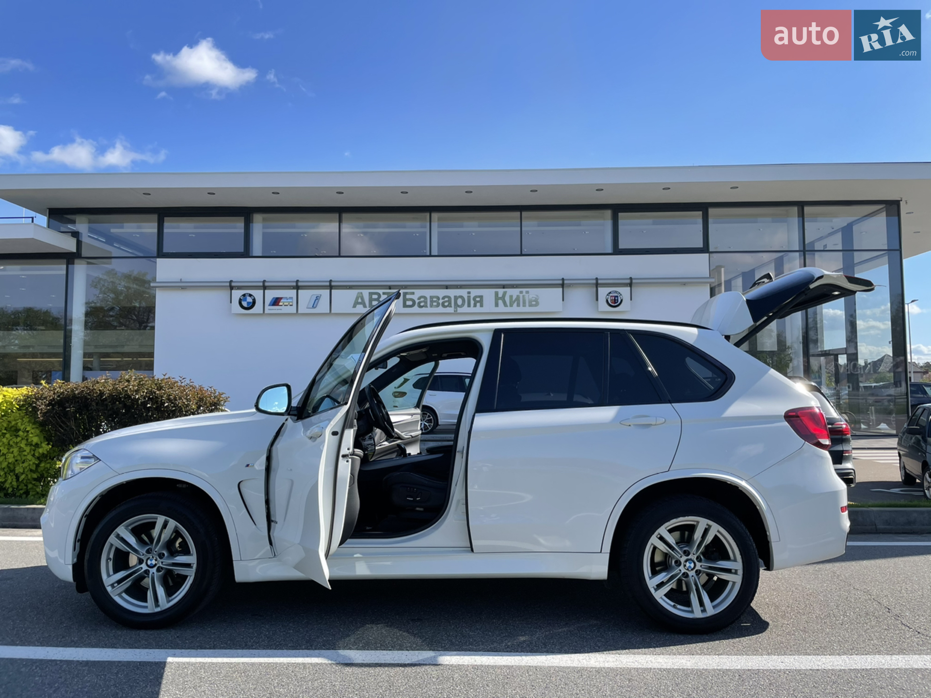 2015 BMW X5 - мініатюра 14
