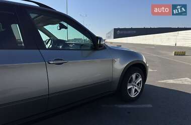 Внедорожник / Кроссовер BMW X5 2010 в 