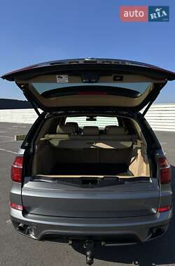 Внедорожник / Кроссовер BMW X5 2010 в 