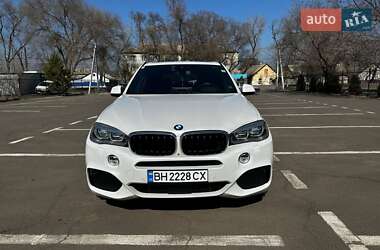 Позашляховик / Кросовер BMW X5 2014 в Сараті