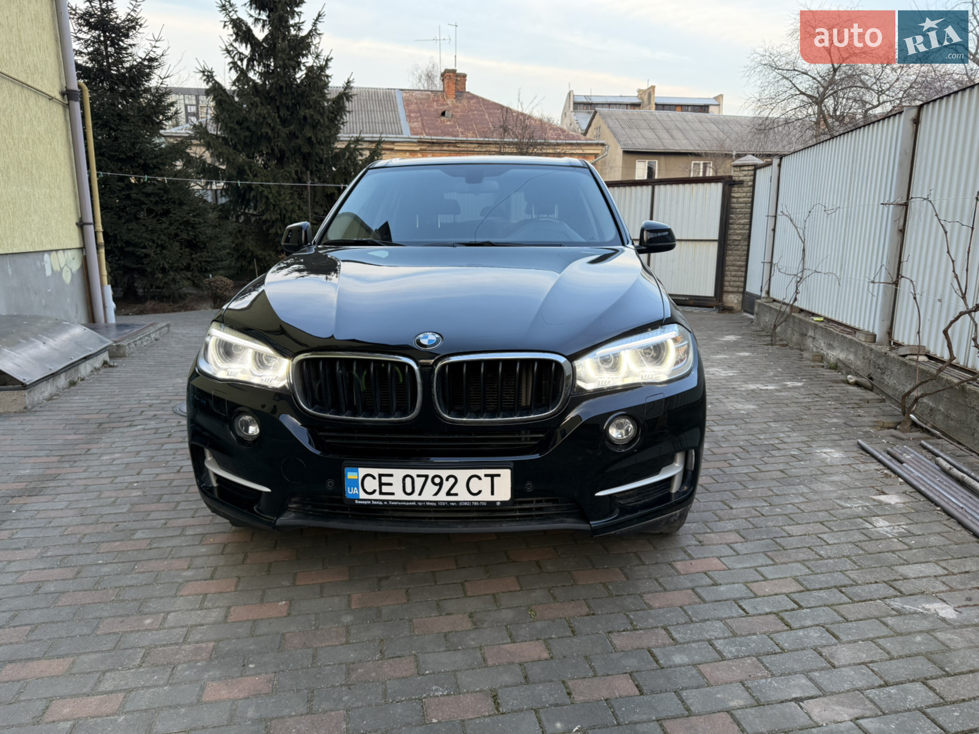 2016 BMW X5 - мініатюра 2