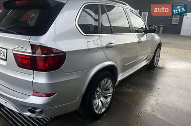 Позашляховик / Кросовер BMW X5 2010 в 