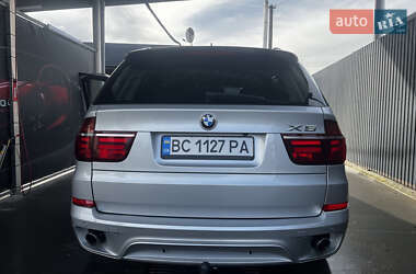 Позашляховик / Кросовер BMW X5 2010 в 