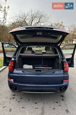 Внедорожник / Кроссовер BMW X5 2010 в 